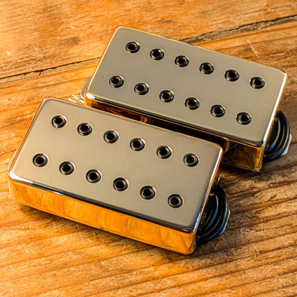 Humbucker o doble fila de tornillos hexagonales negros
