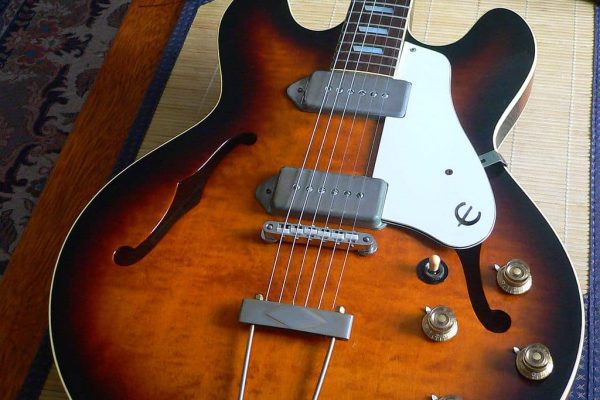 Epiphone Casinon de 1981